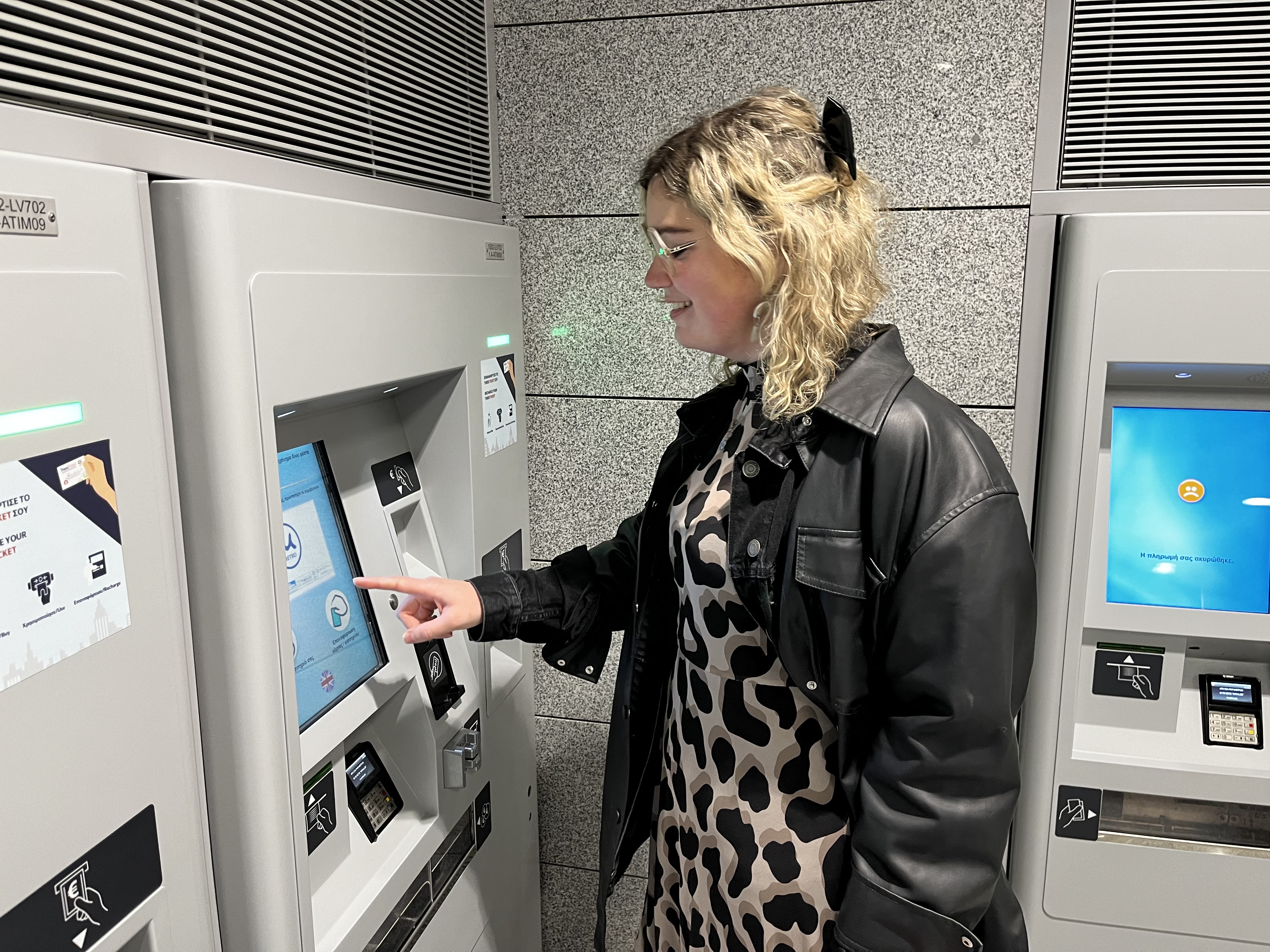 Passanger Paying for tickets